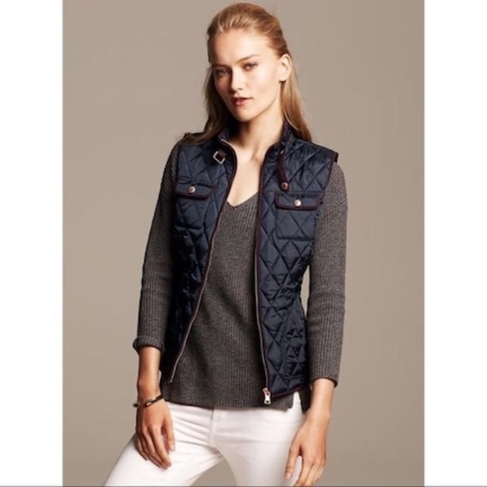 Banana Republic Quilted Field Vest II Size M